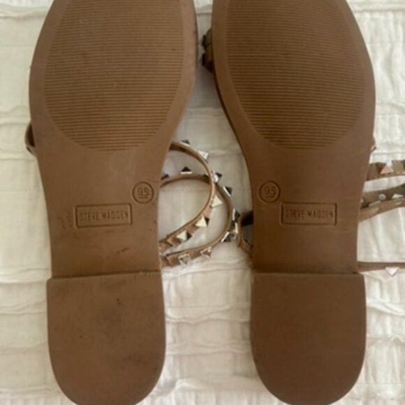 Steve Madden Women's Skyler Studded Strappy Slide Sandals - Picture 2 of 16